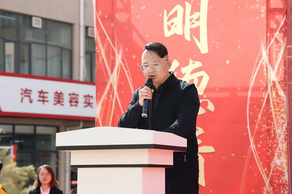 校企签约|鼎车堂与银川万通校企共建
