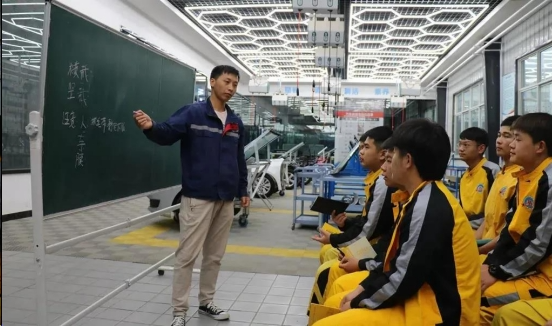 职教丨教育部:进一步完善职院校分类考试